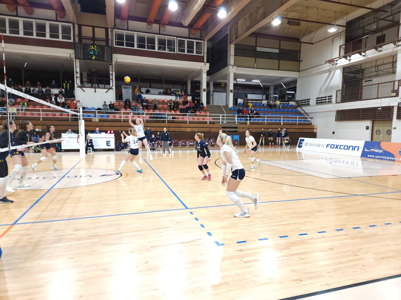 Játszmát sem nyerve veszített a MÁV Előre SC-ST Solar női röplabdacsapata